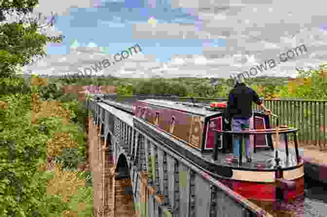 Wokingham Waterway, A Scenic Canal That Invites Leisurely Boat Trips And Nature Walks Wokingham England Photo (100 Photos) : Europe 19